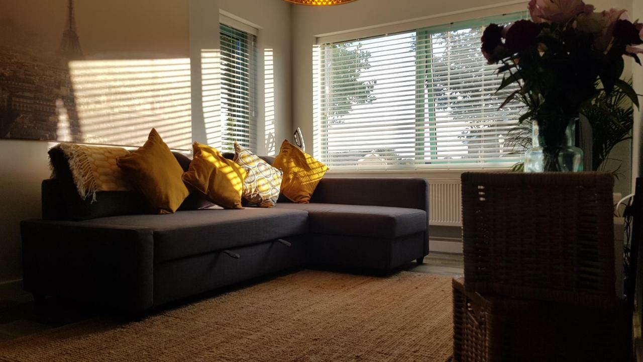 דירות Marston Green New Contemporary Flat Minutes From Airport & Nec מראה חיצוני תמונה